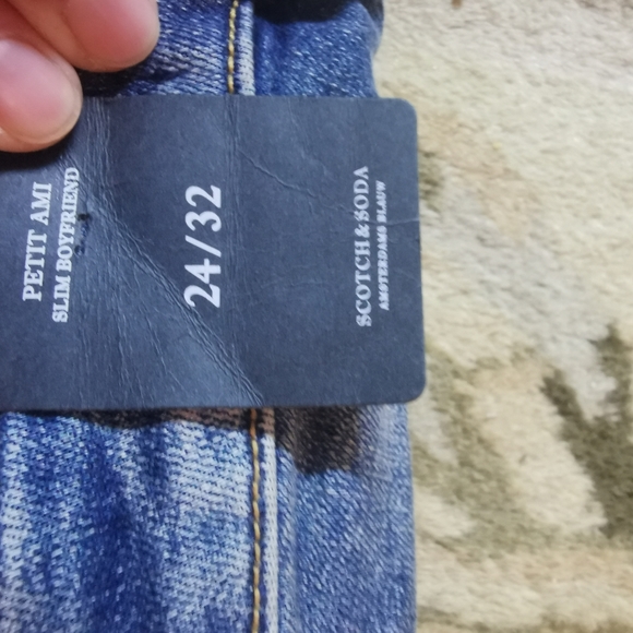 NWT, Scotch and Soda Petit Ami jeans, 24x32 - Picture 4 of 9